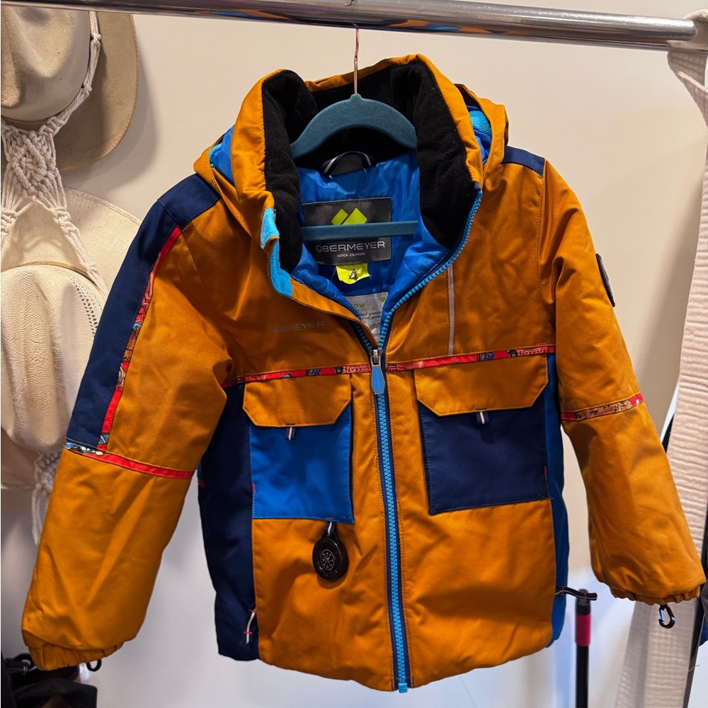Obermeyer snow jacket. Great used condition.